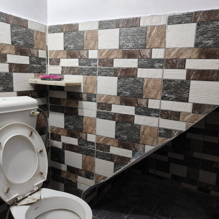 Bathroom, anand niketan 4 Bedroom 400 Sq.Yd. Apartment In Anand Niketan Delhi 9840191