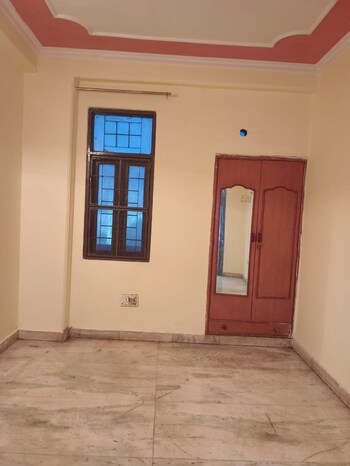 2 BHK Builder Floor for Rent in Shalimar Garden Extension ii, Ghaziabad