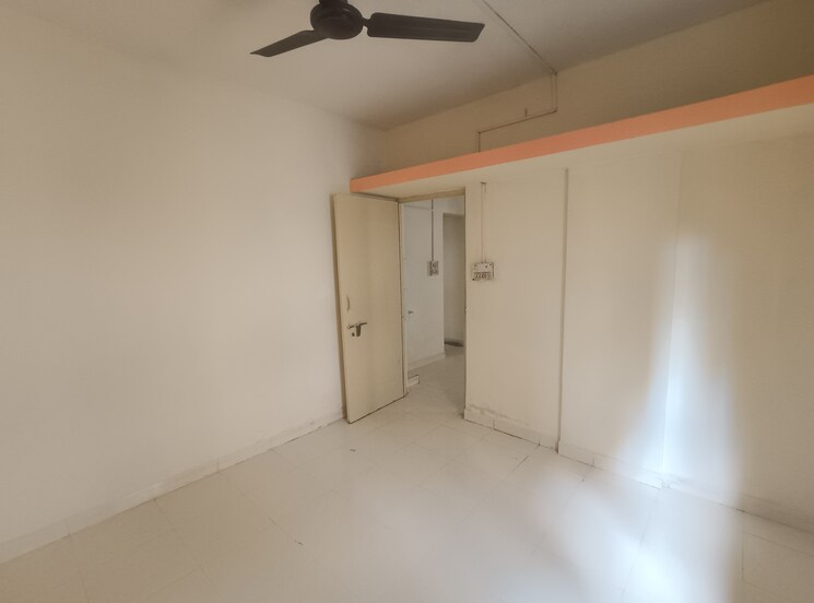 Room, sara-city-phase-d 1 Bedroom 613 Sq.Ft. Apartment In Chakan Pune 9840471