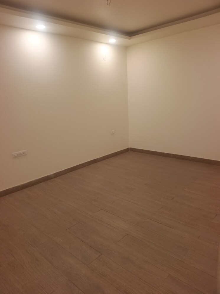 Room, nimbus-the-express-park-view-ii 3 Bedroom 1632 Sq.Ft. Apartment In Chi V Greater Noida Greater Noida 9840771