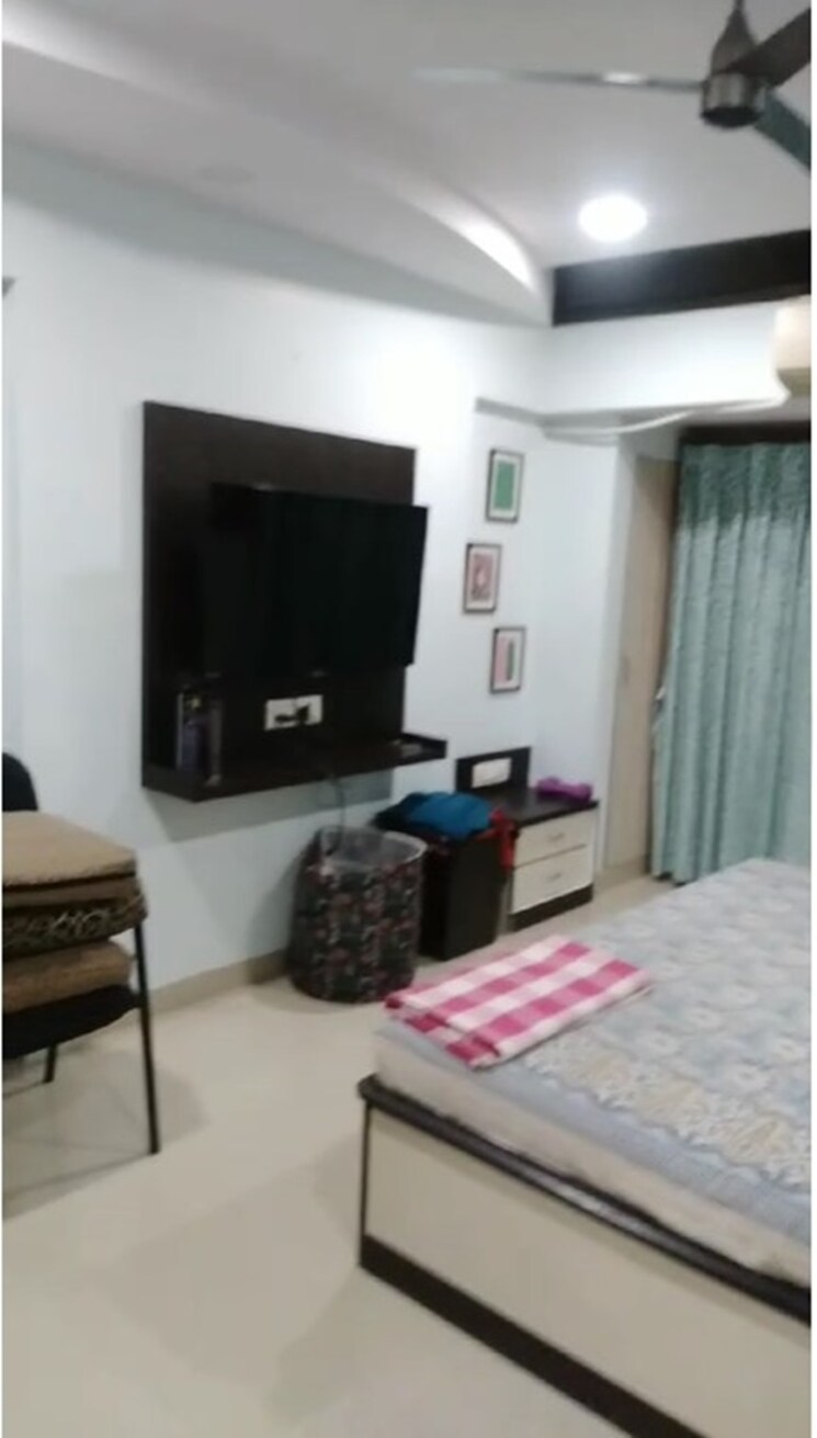 Bedroom, kritika-solitaire 4 Bedroom 2600 Sq.Ft. Apartment In Chembur Mumbai 9841080