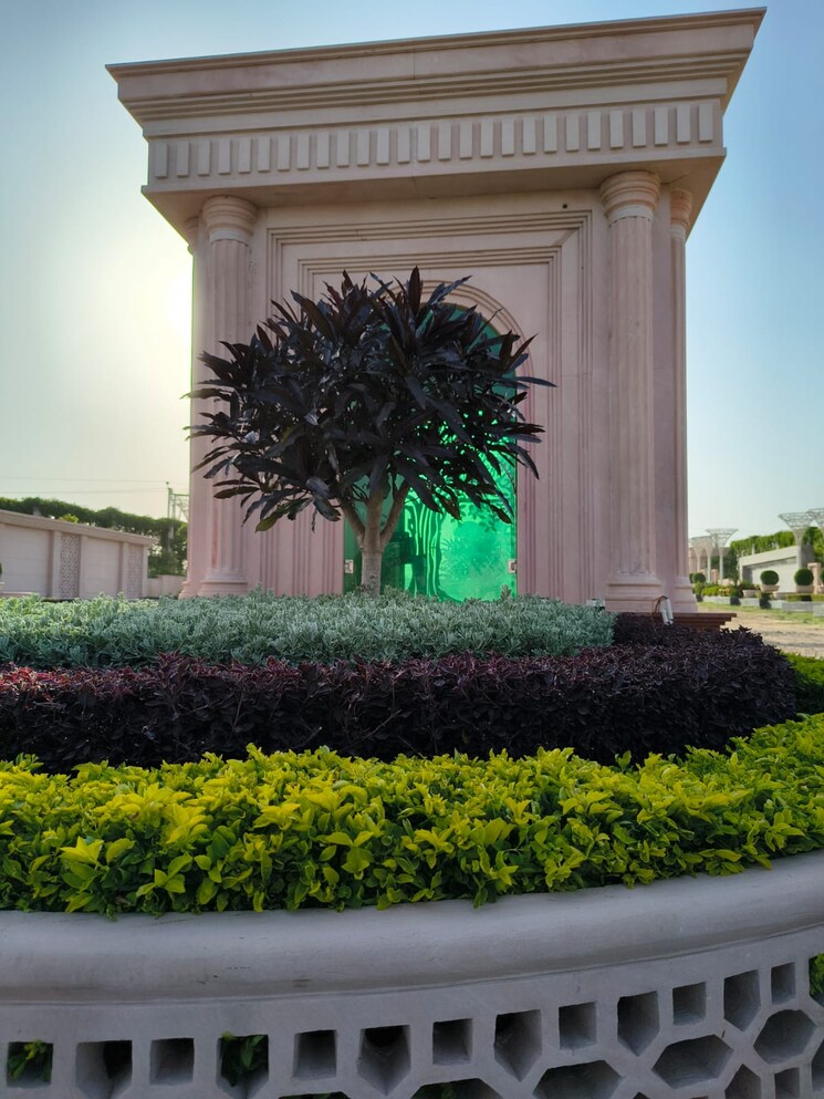 Garden, deva road 4 Bedroom 4745 Sq.Ft. Villa In Deva Road Lucknow 9845131