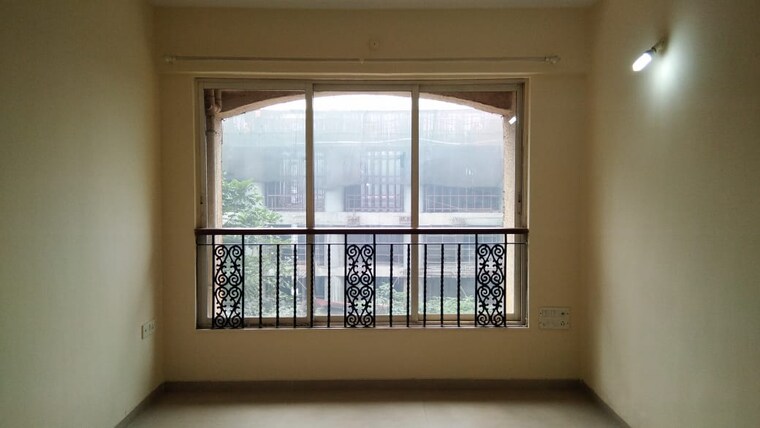 Room, dosti acres 2 Bedroom 680 Sq.Ft. Apartment In Dosti Acres Mumbai 9846484