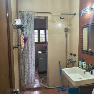 3 BHK Apartment For Rent in Rwa Jalvayu Vihar Noida, Sector 25