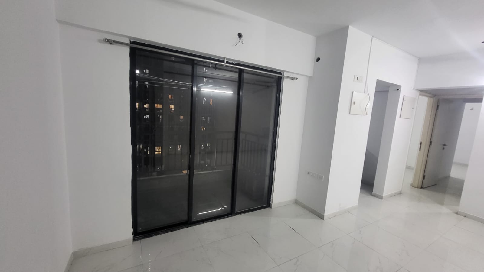 2 BHK Apartment For Rent in Runwal Gardens