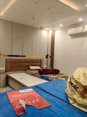 Living Room in 6+ BHK Independent House at Gomti Nagar – for Rent