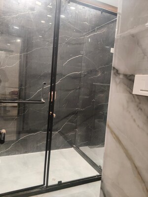 Bathroom in 6+ BHK Independent House at Gomti Nagar – for Rent