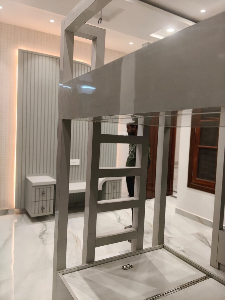 Exterior View, gomti nagar 6+ Bedroom 3000 Sq.Ft. Independent House In Gomti Nagar Lucknow 9846672