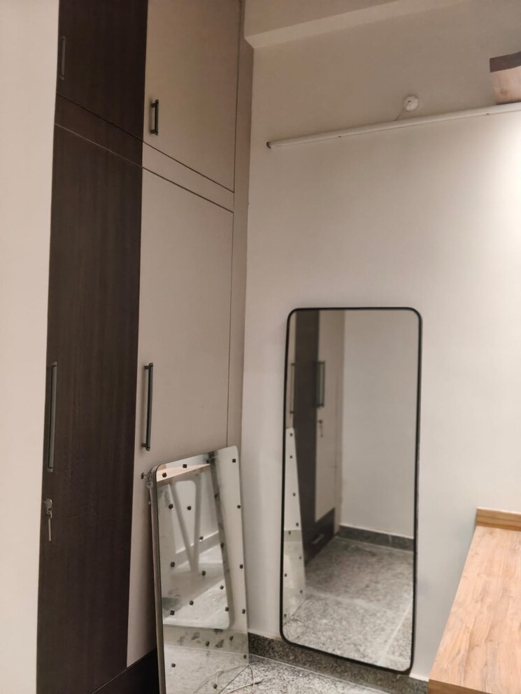 undefined, gomti nagar 6+ Bedroom 3000 Sq.Ft. Independent House In Gomti Nagar Lucknow 9846672