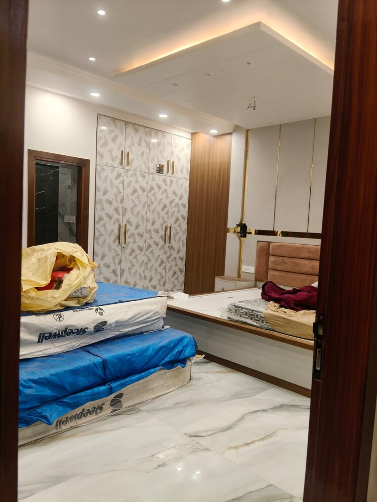 Bedroom, gomti nagar 6+ Bedroom 3000 Sq.Ft. Independent House In Gomti Nagar Lucknow 9846672