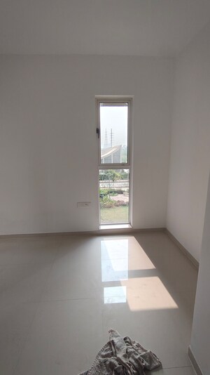 Room in 2 BHK Apartment at Lodha Codename Premier, Dombivli East – for Rent