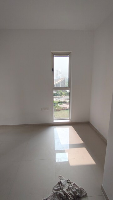 Room in 2 BHK Apartment at Lodha Codename Premier, Dombivli East – for Rent