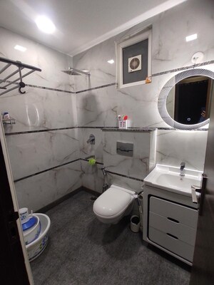 Master Bedroom in 3 BHK Builder Floor at Ardee City, Sector 52 – for Rent