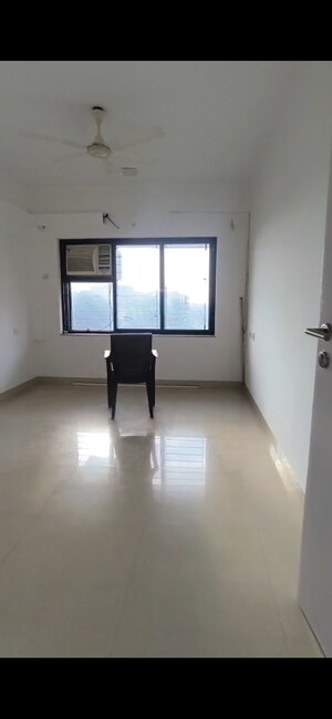 Bedroom in 2 BHK Apartment at K Raheja Palm Court, Malad West – for Rent