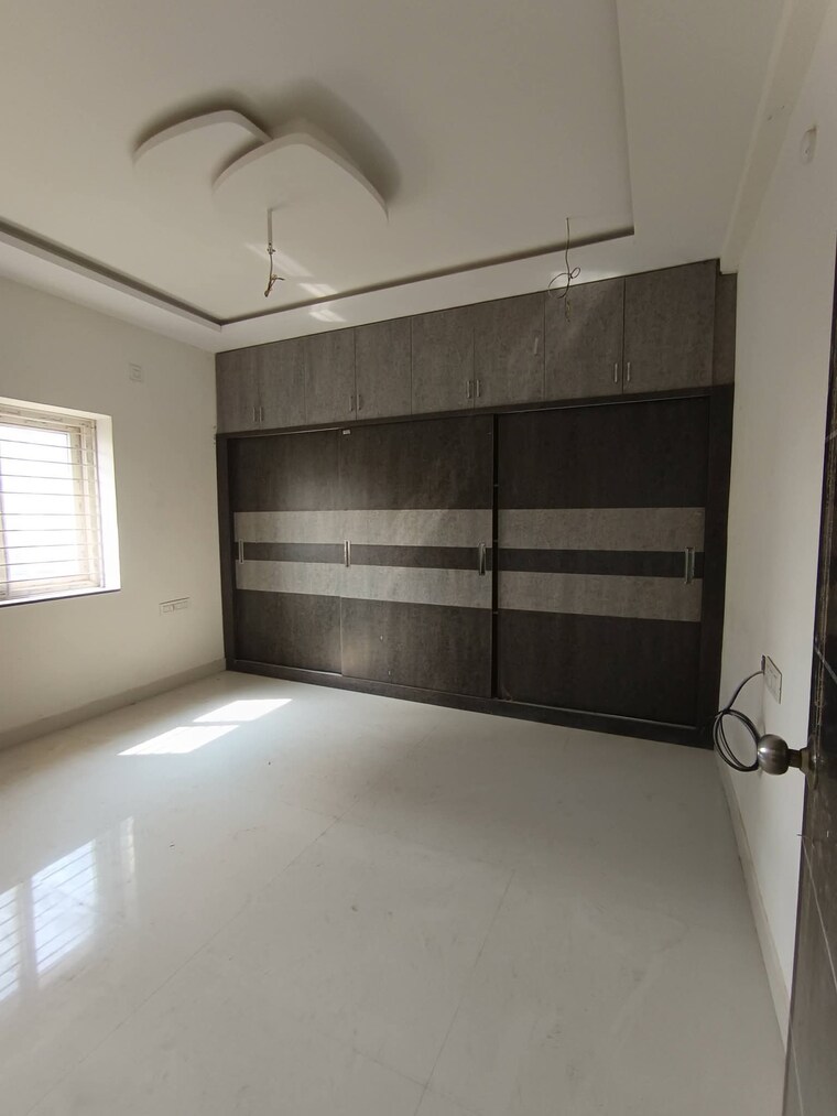 Room, kondapur 2 Bedroom 1150 Sq.Ft. Apartment In Kondapur Hyderabad 9846753