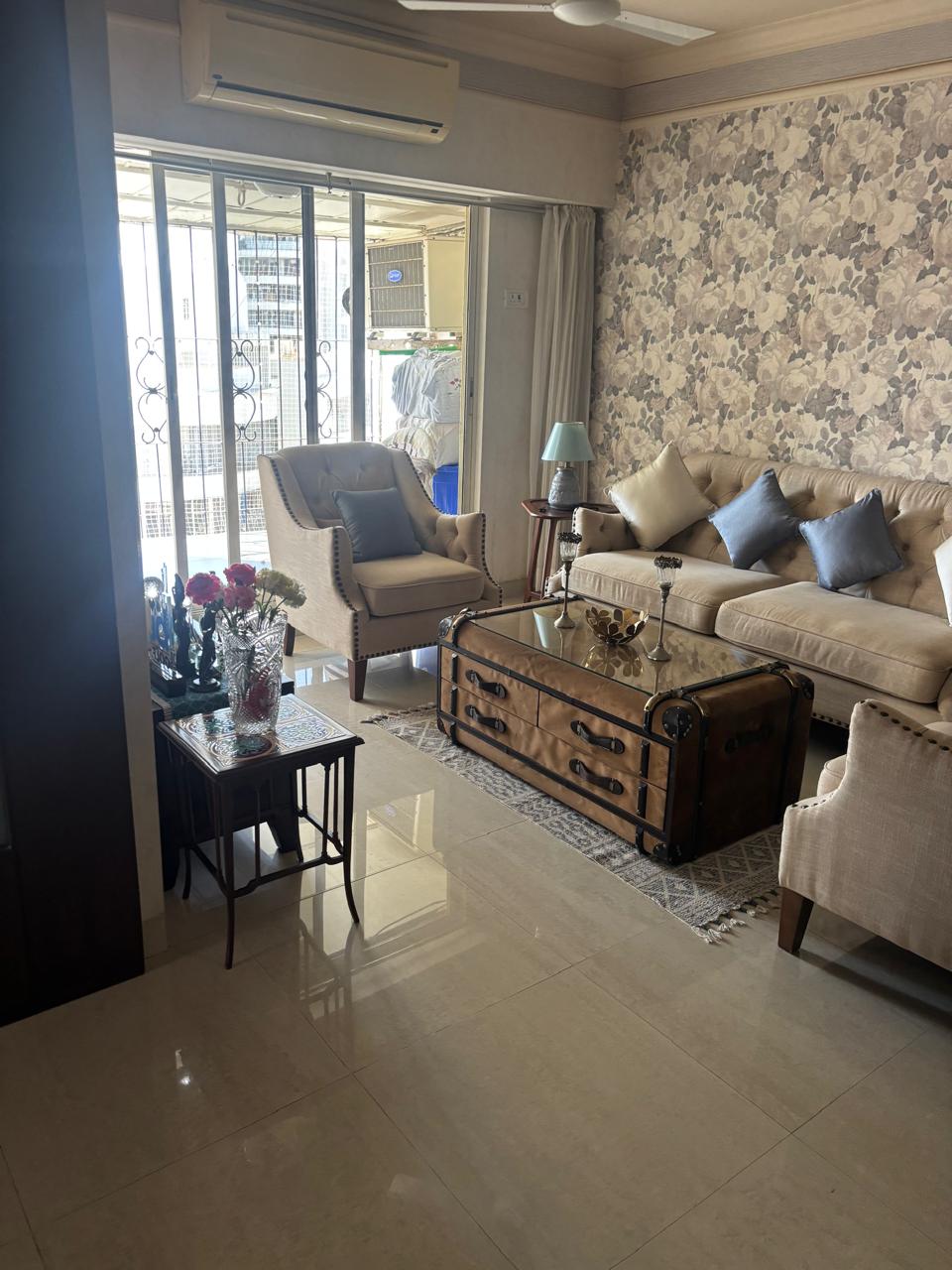 2 BHK Apartment For Rent in Anmol Tower