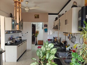 Kitchen in 3.5 BHK Apartment at Magarpatta Laburnum Park, Hadapsar – for Rent