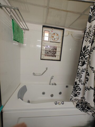 Bathroom in 3.5 BHK Apartment at Magarpatta Laburnum Park, Hadapsar – for Rent