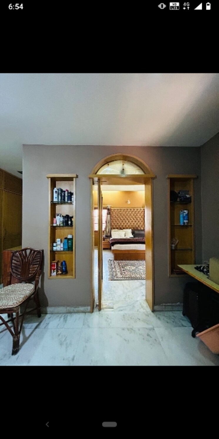 Living Room, aparna-senor-valley-i 5 Bedroom 359 Sq.Yd. Villa In Jubilee Hills Hyderabad 9846858