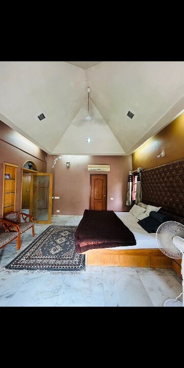 Living Room in 5 BHK Villa at Aparna Senor Valley I, Jubilee Hills – for Sale