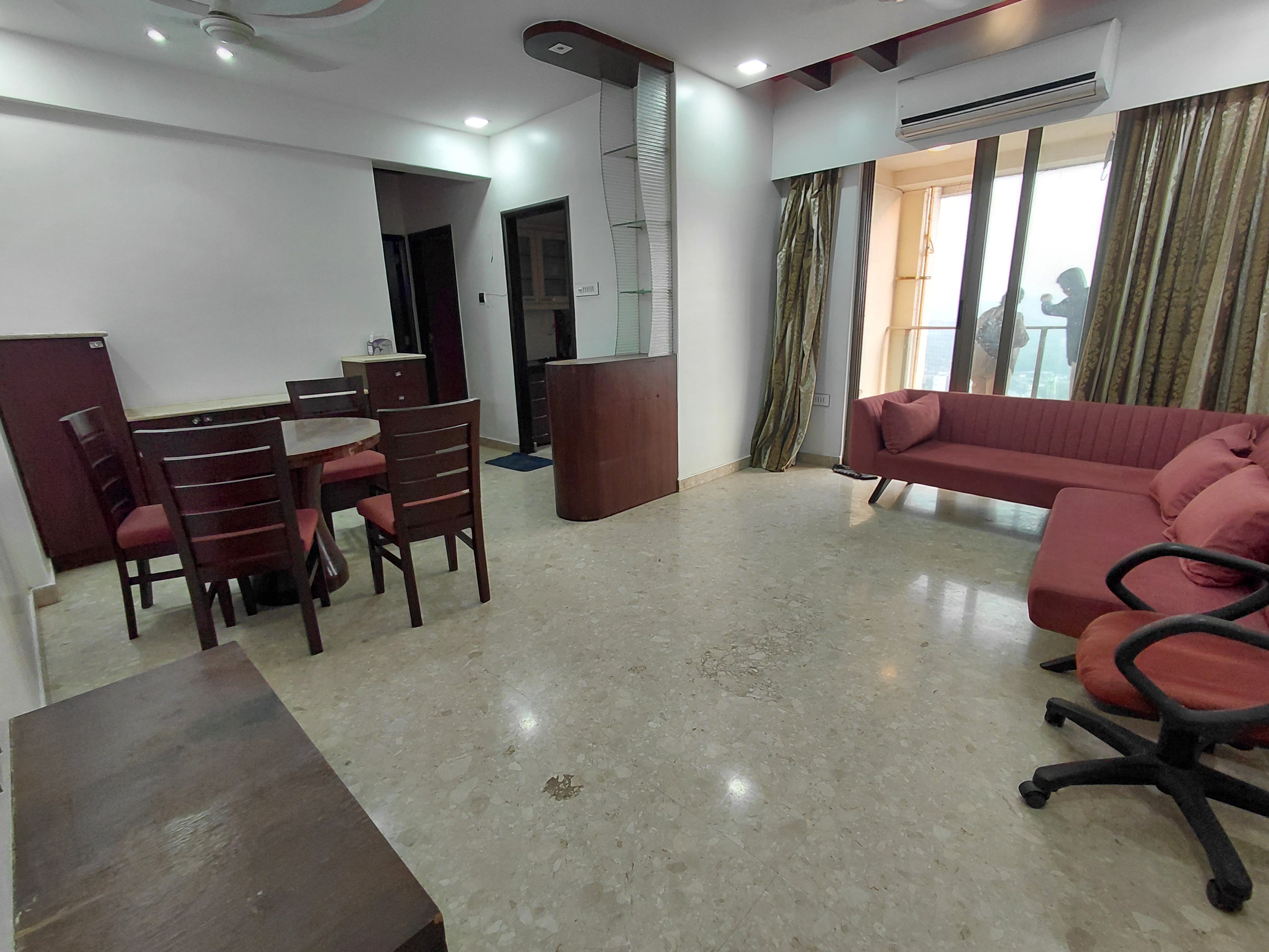 2 BHK Apartment For Rent in Satellite Tower