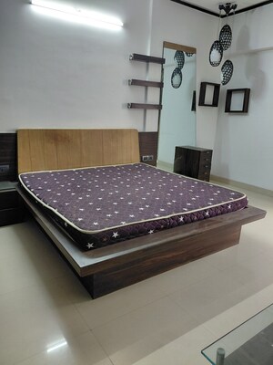 Furnished Amenities in 2 BHK Apartment at Satellite Tower, Goregaon East – for Rent