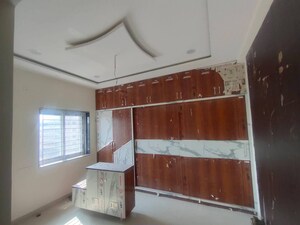 Furnished Amenities in 2 BHK Apartment at Kondapur – for Rent