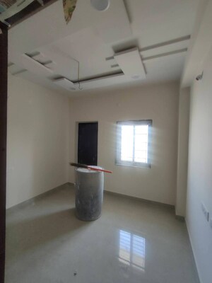 Room in 2 BHK Apartment at Kondapur – for Rent
