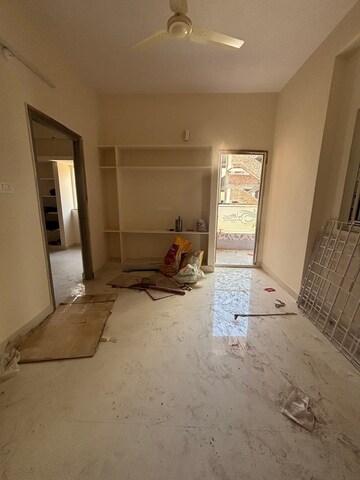 Room in 1 BHK Apartment at Kondapur – for Rent