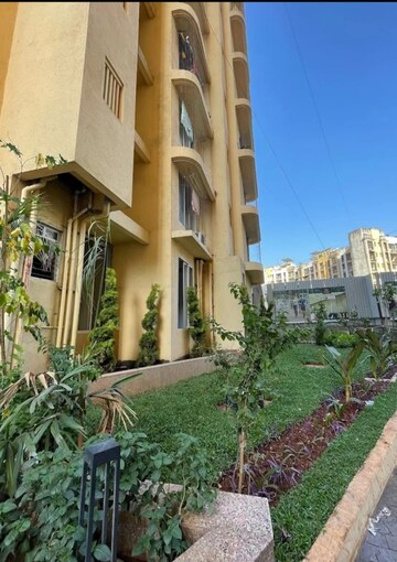 2 BHK Apartment – Exterior View View at Avant Hillway, Goregaon East - for Rent