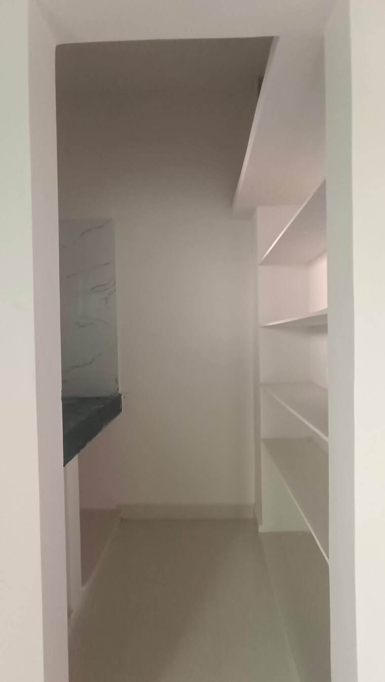 Room, kondapur 1 Bedroom 550 Sq.Ft. Apartment In Kondapur Hyderabad 9846958