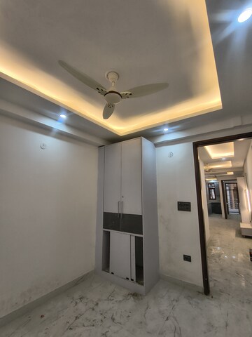 Furnished Amenities in 1 BHK Builder Floor at Sunshine Apartments Sector 73, Sector 73 – for Sale