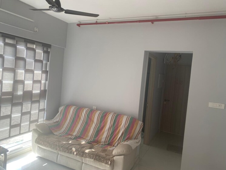 Living Room, wadhwa-atmosphere-o2 2 Bedroom 582 Sq.Ft. Apartment In Mulund West Mumbai 9847007