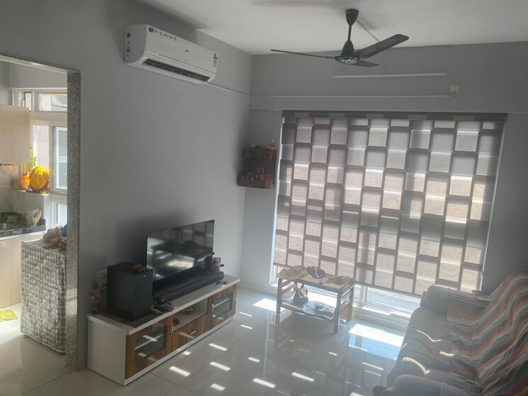 Living Room, wadhwa-atmosphere-o2 2 Bedroom 582 Sq.Ft. Apartment In Mulund West Mumbai 9847007