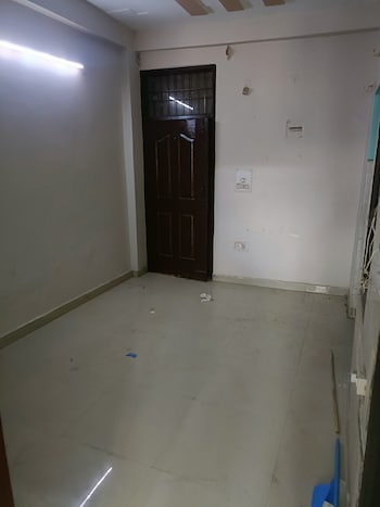 1 BHK Builder Floor for Sale in Rajendra Nagar Sector 3, Ghaziabad