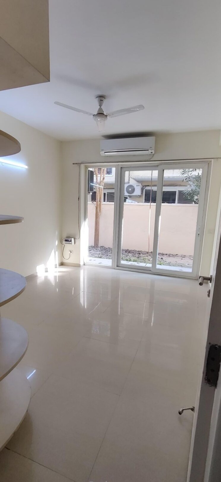 Room, brigade-lakecrest 3 Bedroom 1708 Sq.Ft. Apartment In Bhattarahalli Bangalore 9847631