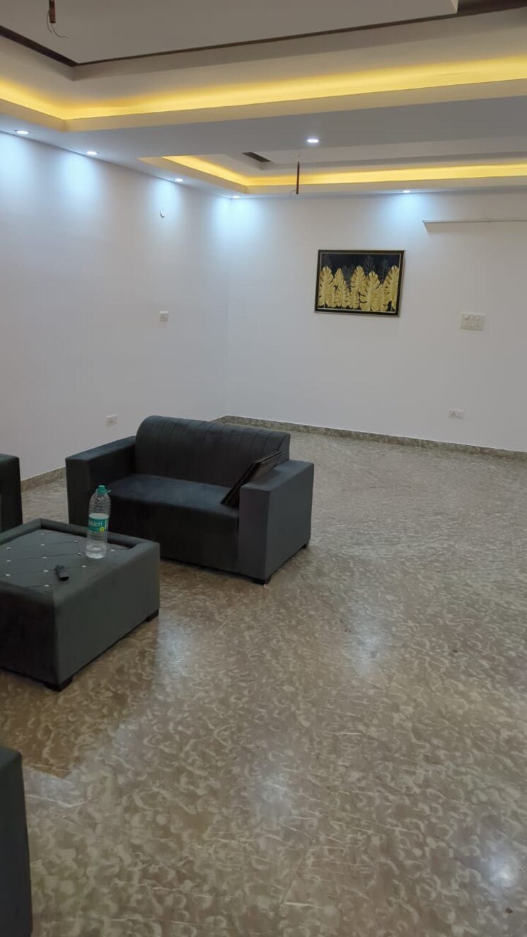 Floor Plan, klj-noida-one Commercial Office Space 1800 Sq.Ft. In Sector 62 Noida 9847679