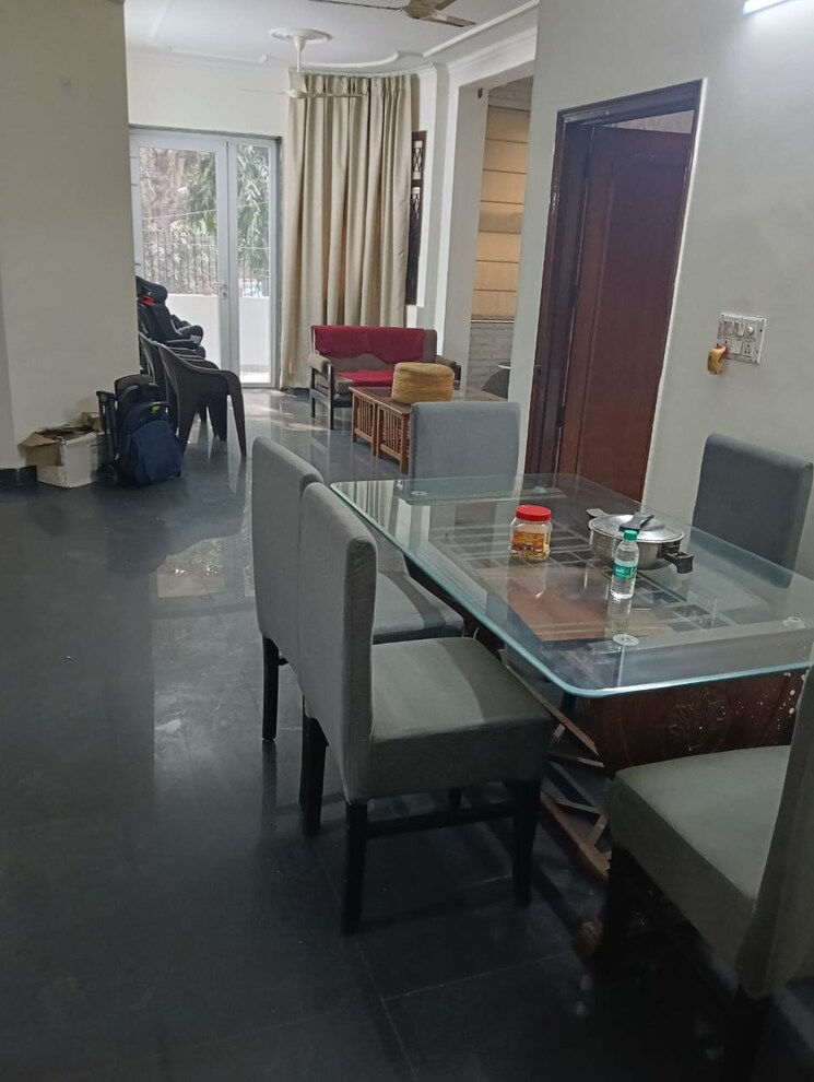 Master Bedroom, sector 55 2.5 Bedroom 1290 Sq.Ft. Villa In Sector 55 Noida 9848653