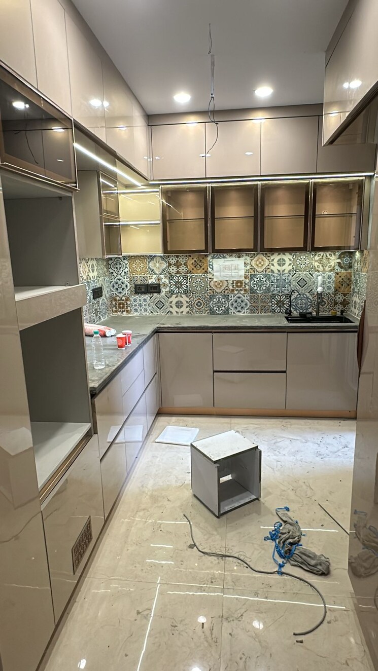 Kitchen, javin-raj-empire 4 Bedroom 2750 Sq.Ft. Apartment In Raj Nagar Extension Ghaziabad 9849149