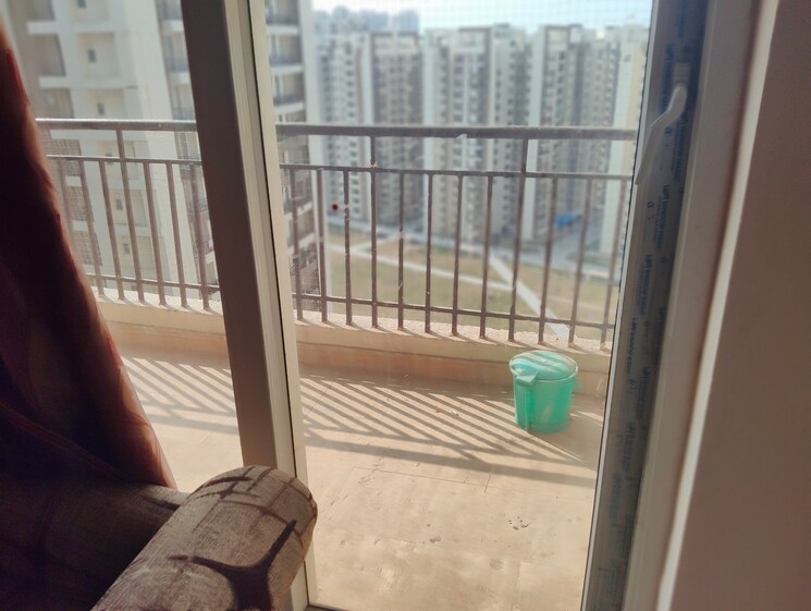 Balcony, amrapali-golf-homes 3 Bedroom 1595 Sq.Ft. Apartment In Sector 4 Greater Noida Greater Noida 9849560