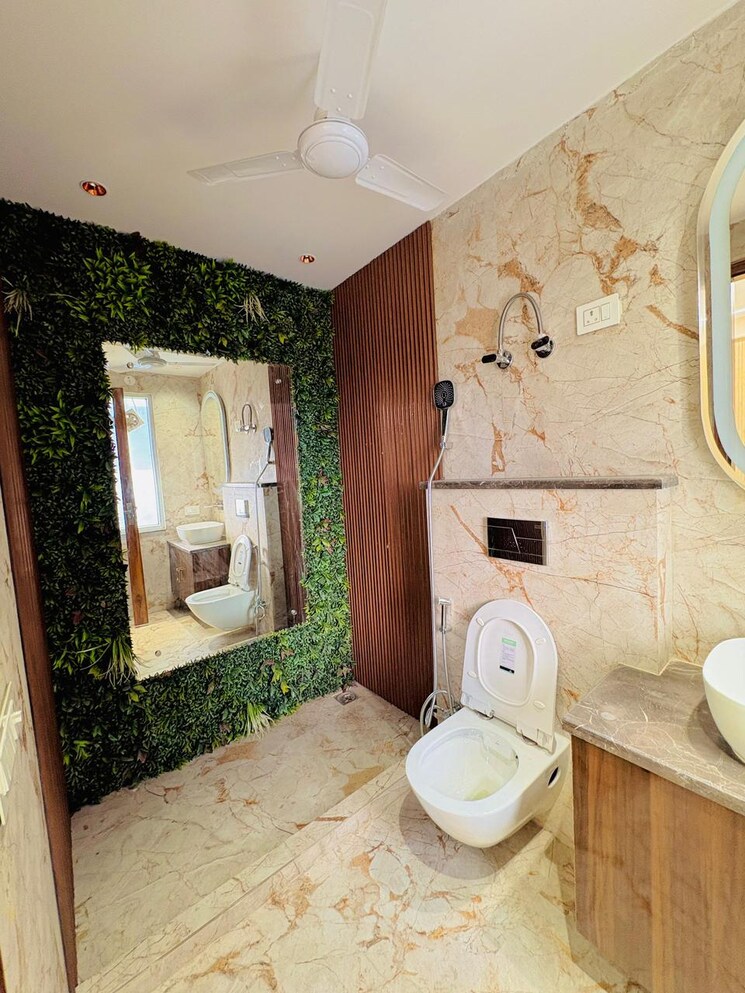 Bathroom, sector 23 5 Bedroom 3500 Sq.Ft. Builder Floor In Sector 23 Gurgaon 9852021