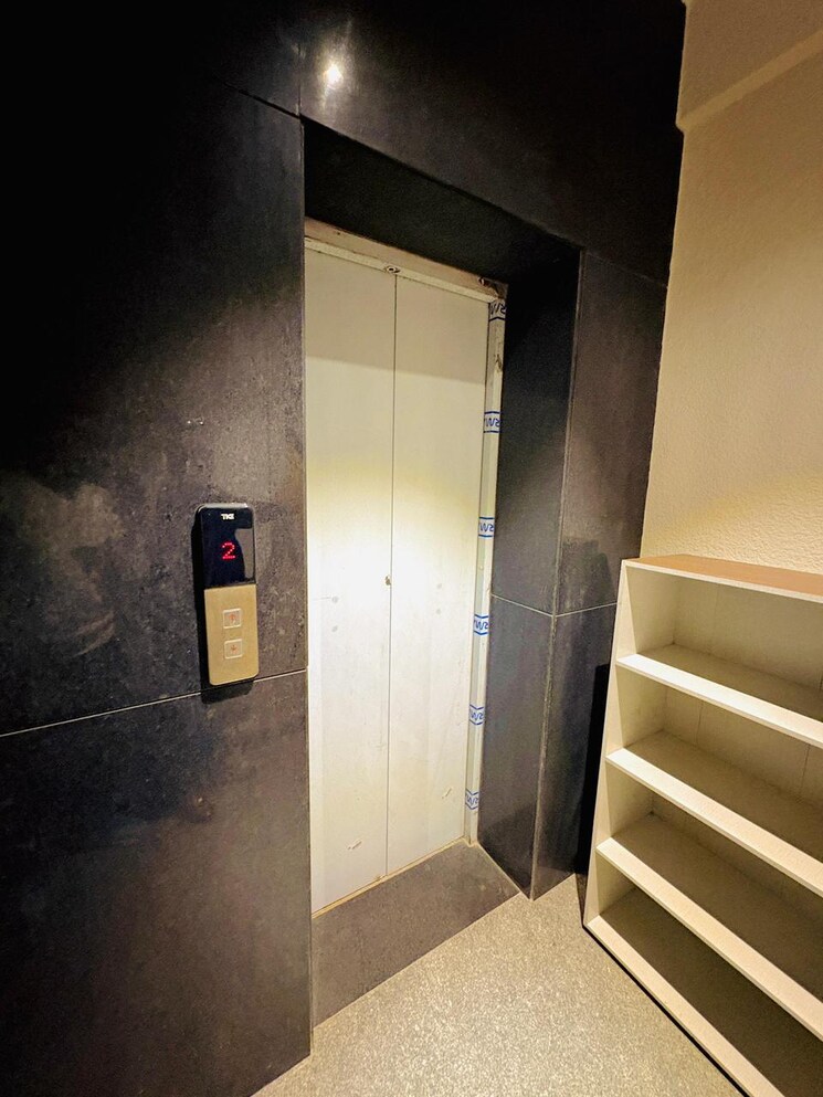 undefined, sector 23 5 Bedroom 3500 Sq.Ft. Builder Floor In Sector 23 Gurgaon 9852021