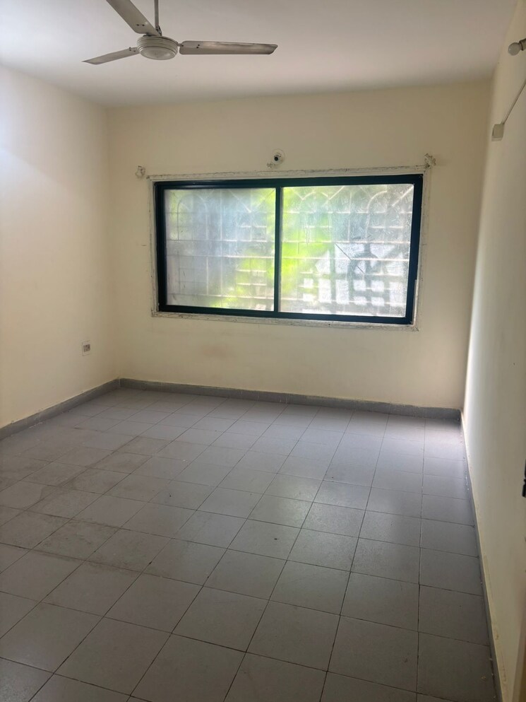 Room, ahura-shahinshah 1 Bedroom 550 Sq.Ft. Apartment In Koregaon Park Pune 9852360