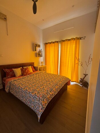 Raheja Acropolis