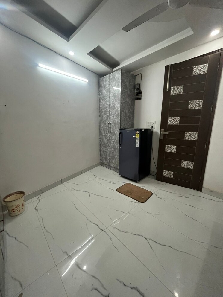 Living Room, saket 1 RK 500 Sq.Ft. Builder Floor In Saket Delhi 9853968