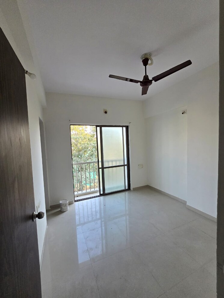 Room, vadodara 3 Bedroom 1550 Sq.Ft. Apartment In Vadodara Vadodara 9853961