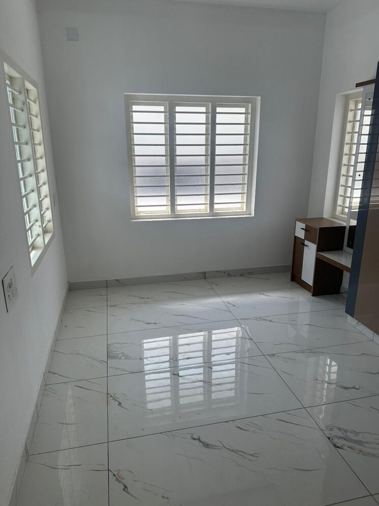Room, mannuthy 4 Bedroom 2020 Sq.Ft. Independent House In Mannuthy Thrissur 9854034