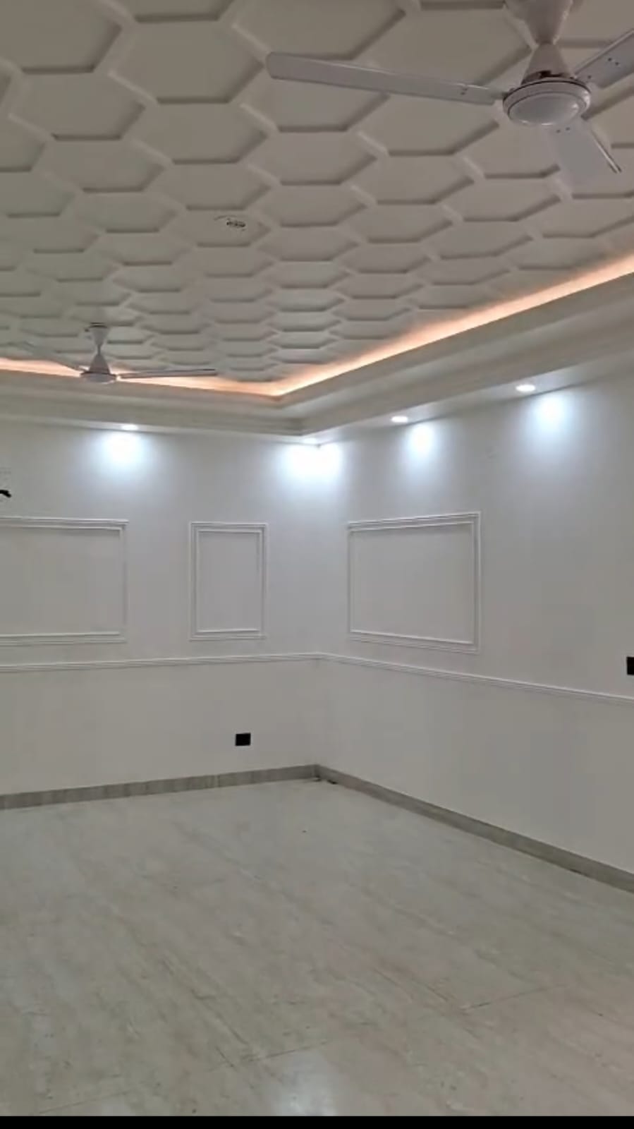 Bathroom, bptp-eden-estate 4 Bedroom 278 Sq.Yd. Builder Floor In Sector 81 Faridabad 9853919