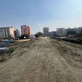 Gaur City 2