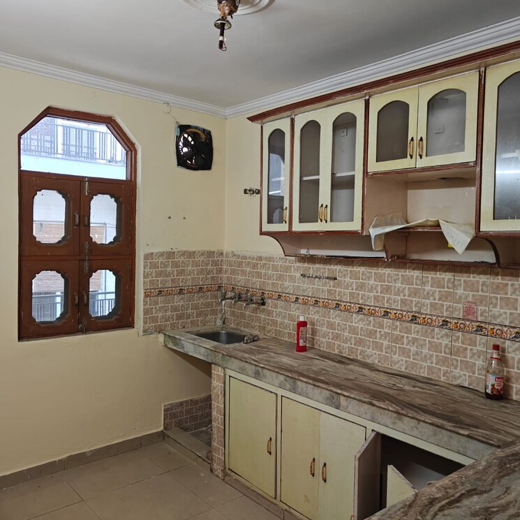 Kitchen, palam vihar 2.5 Bedroom 1590 Sq.Ft. Builder Floor In Palam Vihar Gurgaon 9856180